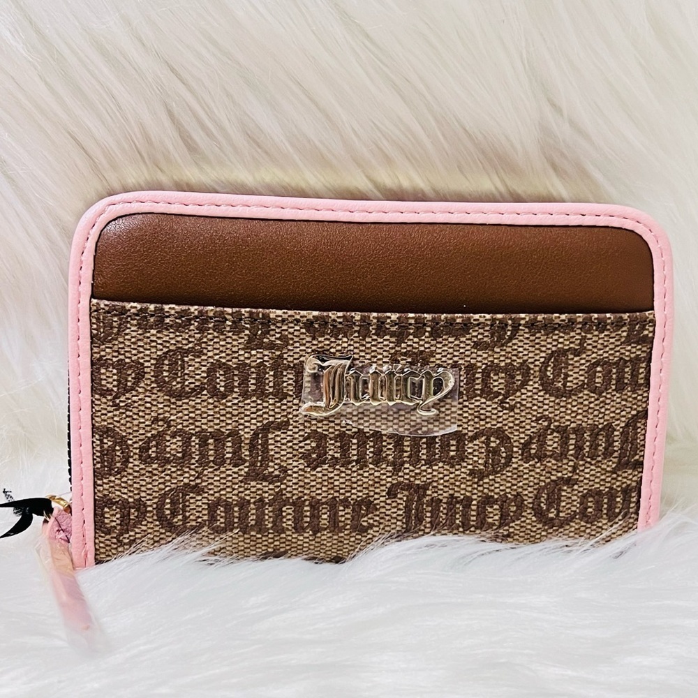 Juicy Couture Beigh with Pink Spring Fling Multicompartment Bifold